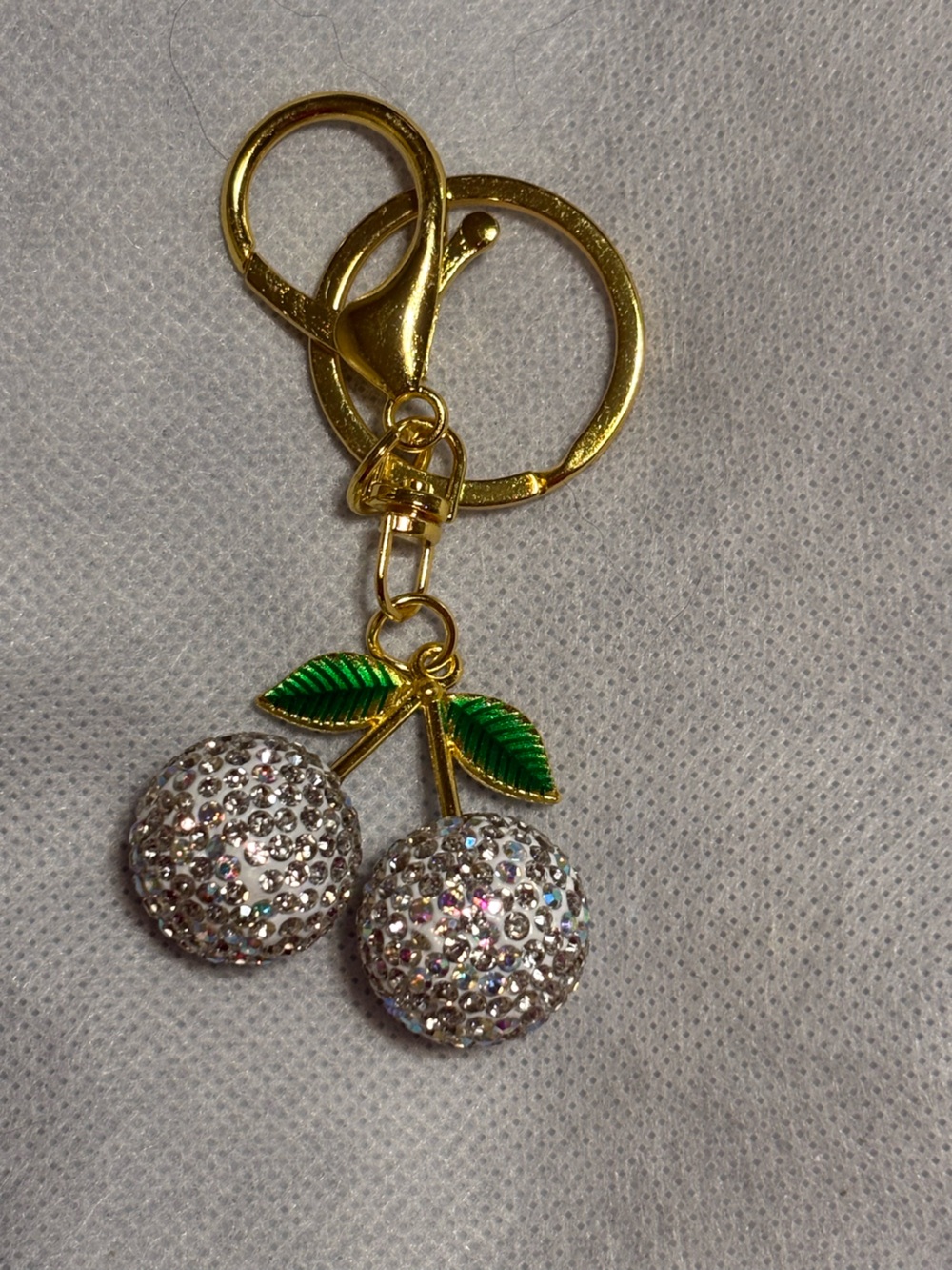 Bag Charn/keychain Gold-Tone Crystal Cherry Keychain with Green Enamel Leaves
